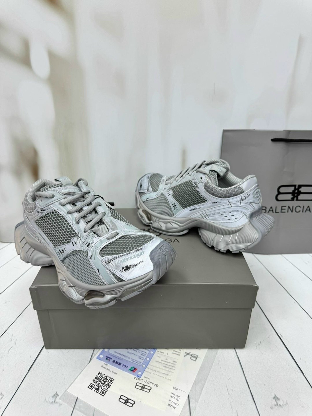 balenciaga кроссовки женские,баленсиага фантом кроссовки,кроссовки balenciaga,кроссовки на высокой подошве balenciaga,кроссовки спортивные повседневные balenciaga