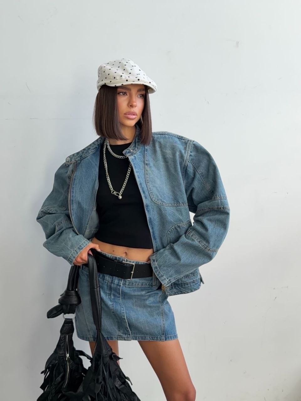 мода стиль,одежда в стиле,джинсовая куртка,одежда модная