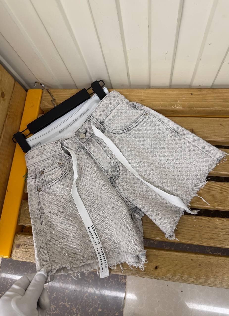 джинсовые шорты,женские шорты,женские джинсовые шорты,шорты джинс,джинсовые шорты со стразами