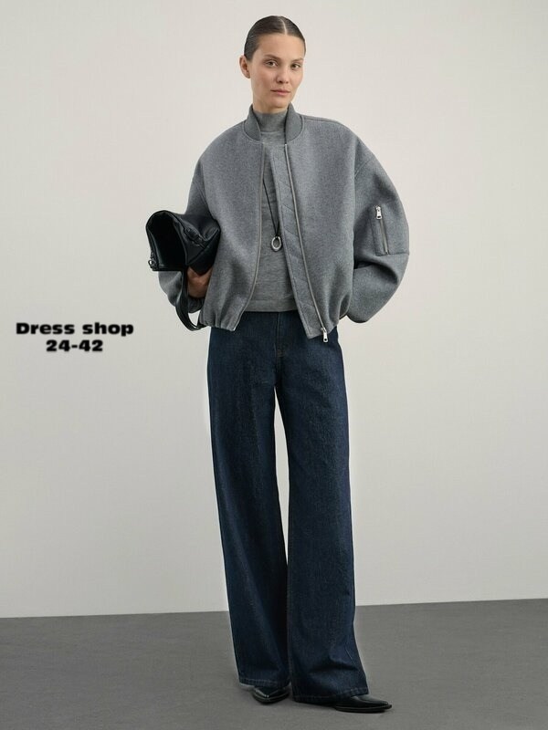 куртка-бомбер оверсайз из пальтовой ткани zarina,куртка-бомбер оверсайз из пальтовой ткани,куртка осенняя бомбер оверсайз на молнии с резинкой по низу zarina,куртка-бомбер оверсайз из пальтовой ткани