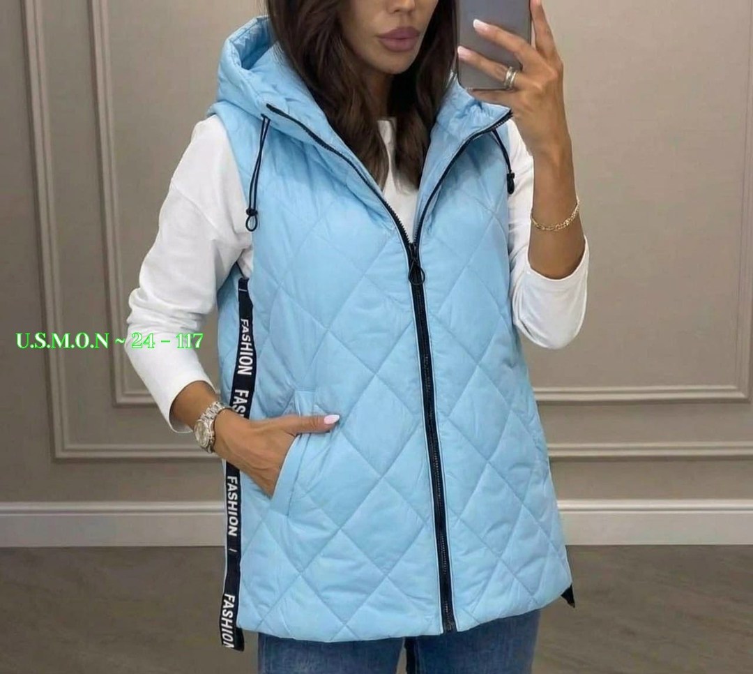 жилет на синтепоне женский,жилетка женская,жилет женский,жилет на синтепоне,жилет с капюшоном