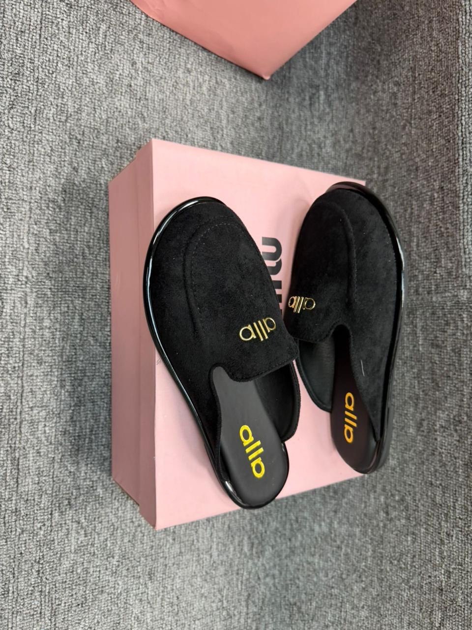 ,женские тапочки,модные тапочки,женские шлепанцы, женская