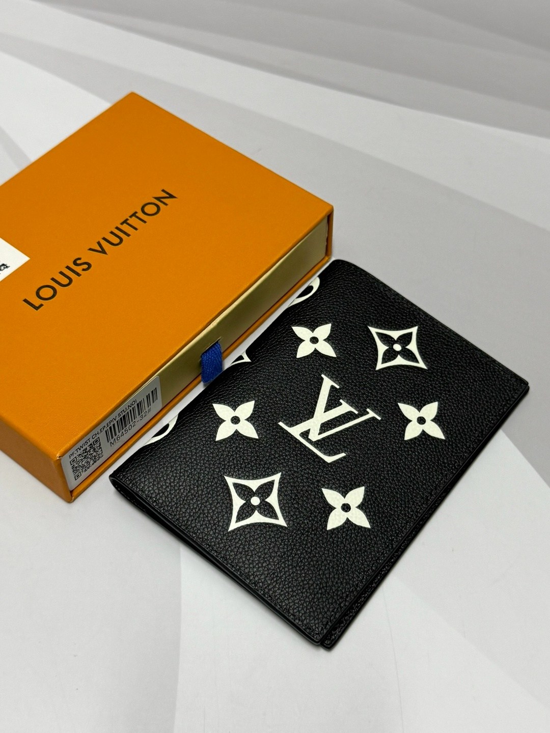 louis vuitton обложка для паспорта,кошелек louis vuitton,louis vuitton картхолдер,бумажник louis vuitton,портмоне louis vuitton