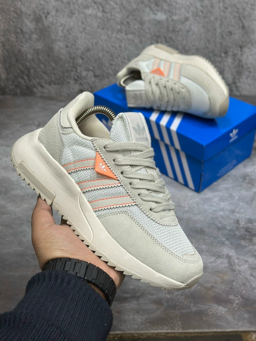 кроссовки женские adidas,кроссовки adidas,кроссовки adidas retropy,кроссовки adidas retropy e 5,кроссовки мужские adidas