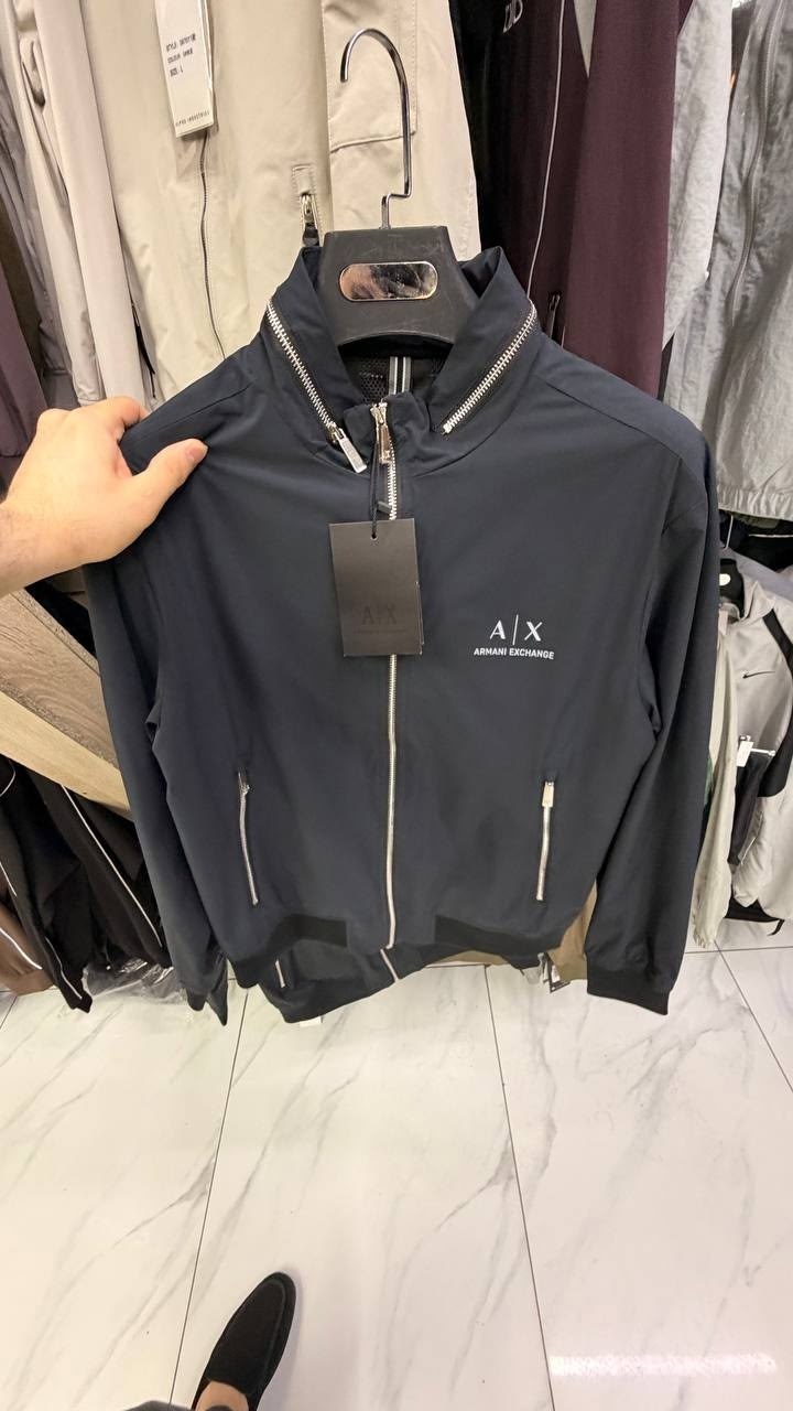 куртка демисезонная hugo boss,hugo boss куртка,мужская куртка hugo boss,бомбер хуго босс мужской,демисезонная куртка