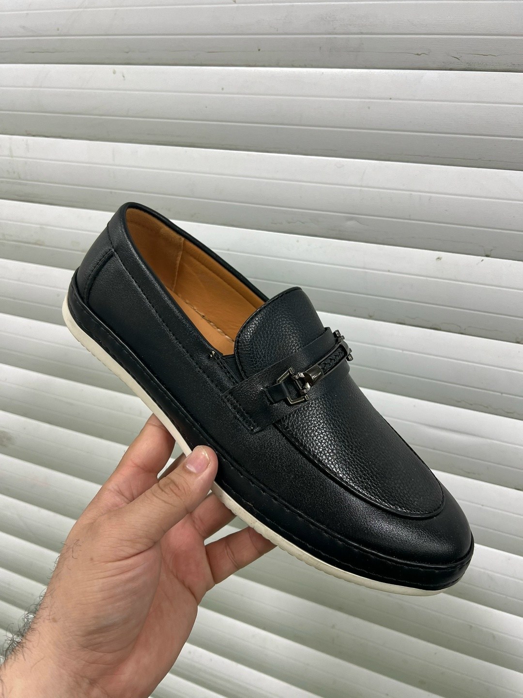 ,лоферы мужские,лоферы мужские loro piana,кожаные лоферы,туфли мужские