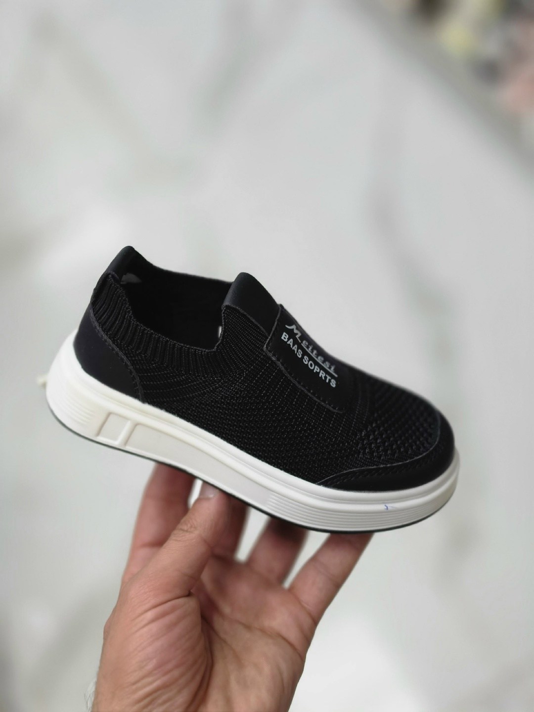 , детская,спортивная ,кроссовки мальчику,брендовая