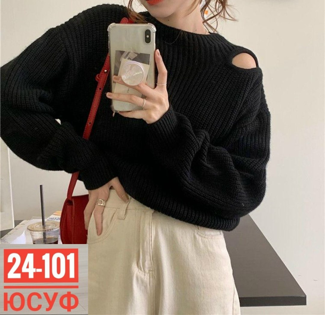 свитер женский черный,модные свитера,свитер,свитер с открытыми плечами,стильный свитер