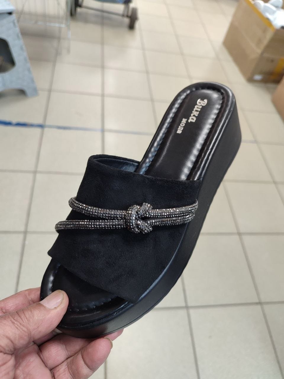 ,шлепанцы со стразами,женские шлепанцы,шлепки женские,шлепки со стразами