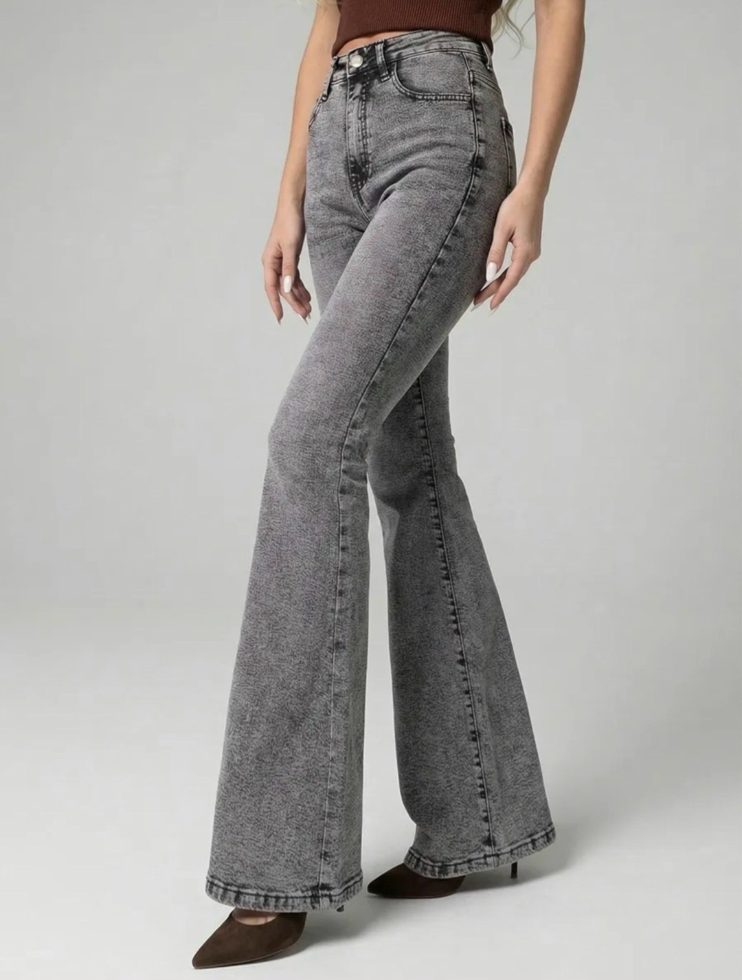 женские джинсы клеш,женские джинсы,мода модная,стиль одежды