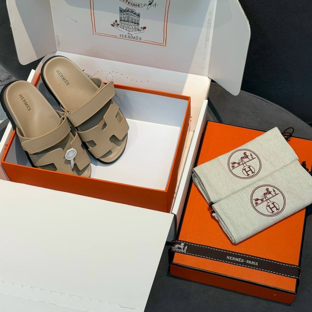 шлепанцы hermes,шлепки женские hermes,босоножки женские hermes,hermes босоножки,шлепки hermes женские оригинал