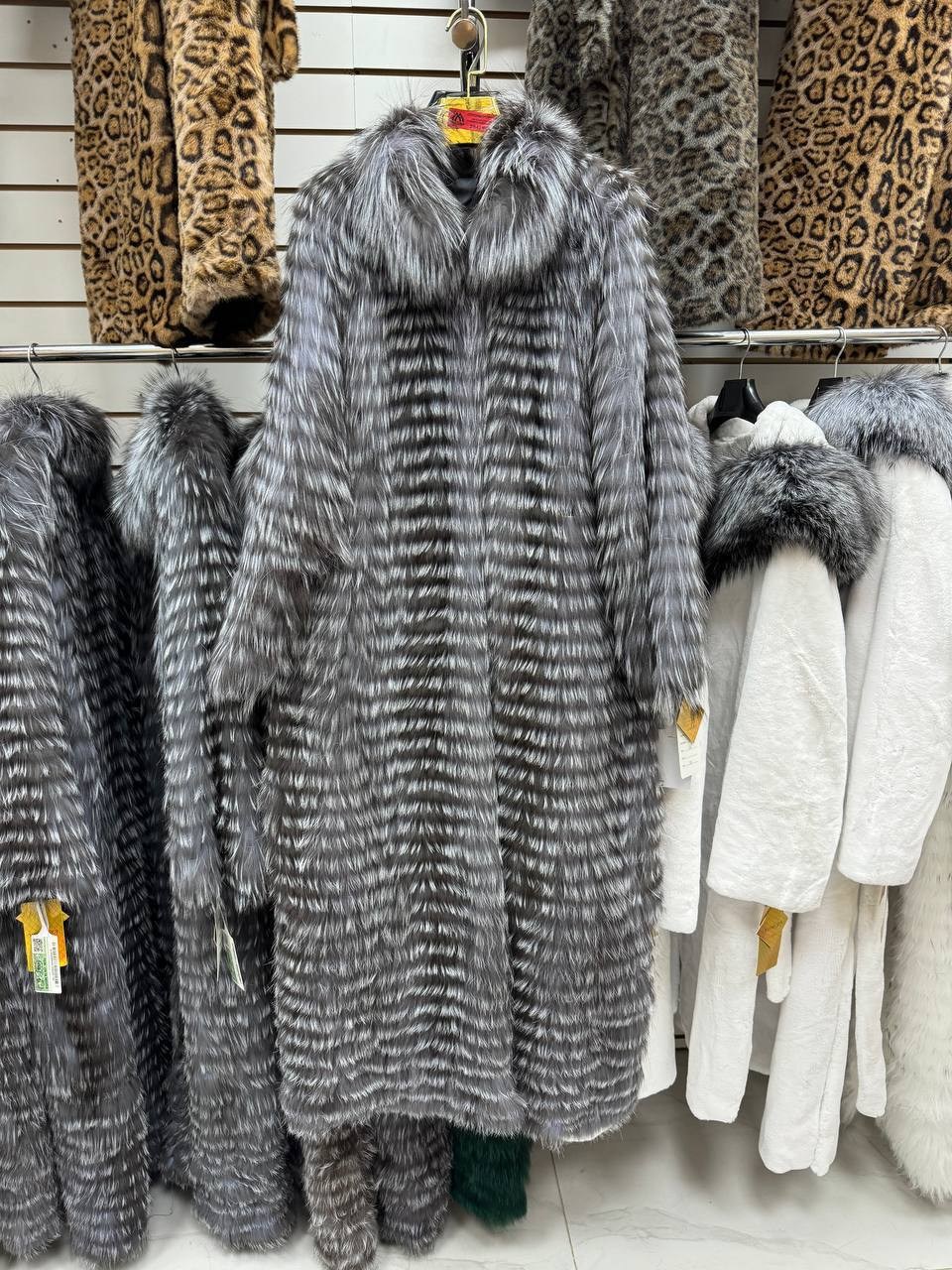 меховое пальто из чернобурки "николь",вязаная шуба из чернобурки снежная королева,элегантное длинное пальто из чернобурки,пальто из меха чернобурки арт.4271340,пальто из меха чернобурки на трикотажной