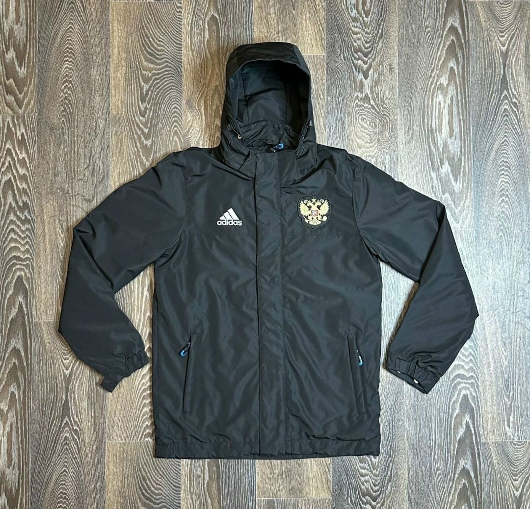 ветровка адидас мужская красная,красная куртка адидас мужская,мужская спортивная куртка adidas,adidas ветровка,куртка adidas