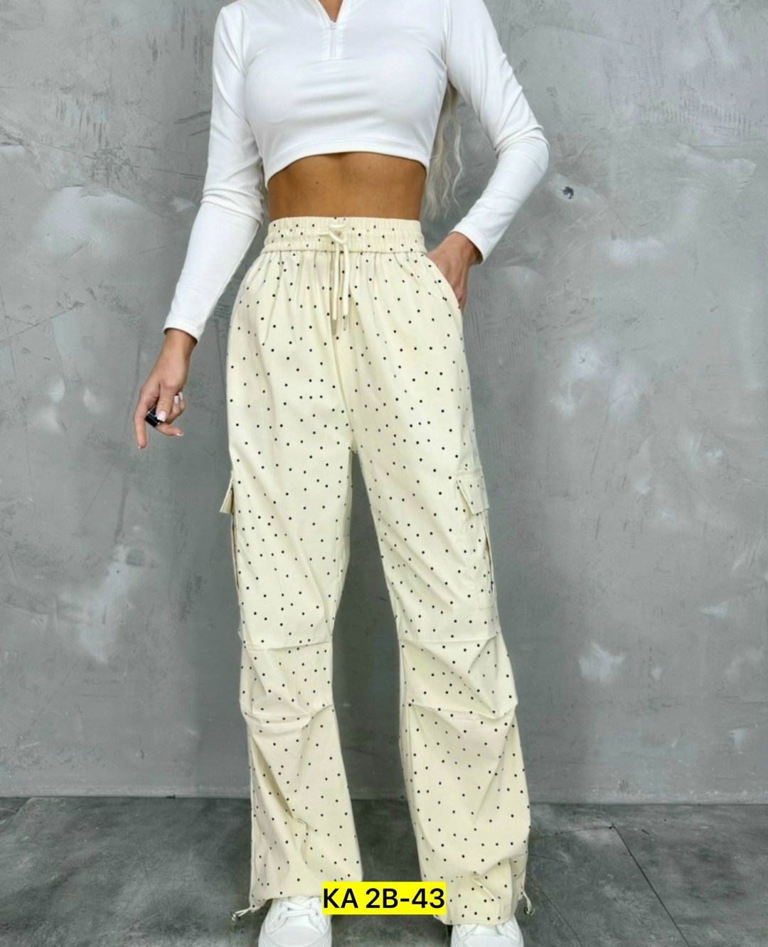 женские брюки,брюки джинсы,женские джинсы и брюки,брюки штаны,брюки светлые