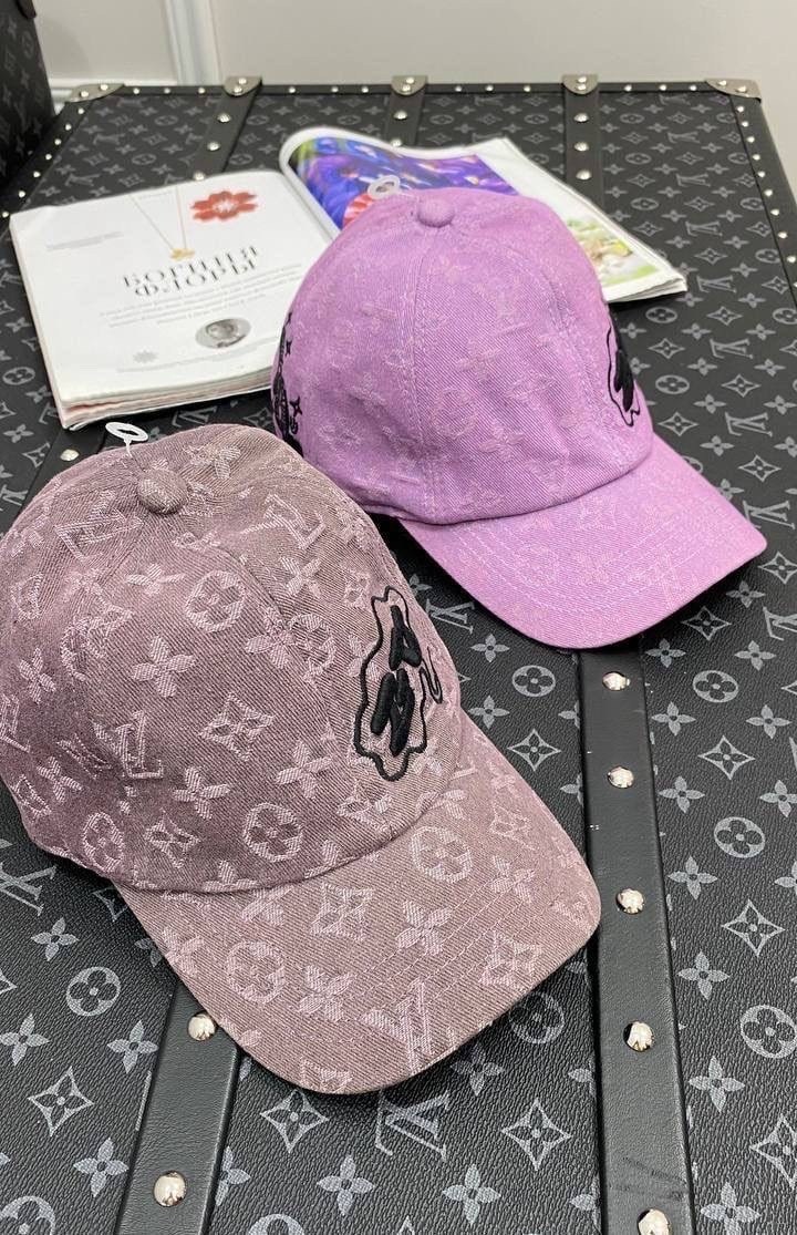 бейсболка louis vuitton,кепка луи виттон белая,бейсболка луи виттон,брендовая бейсболка,стильная бейсболка