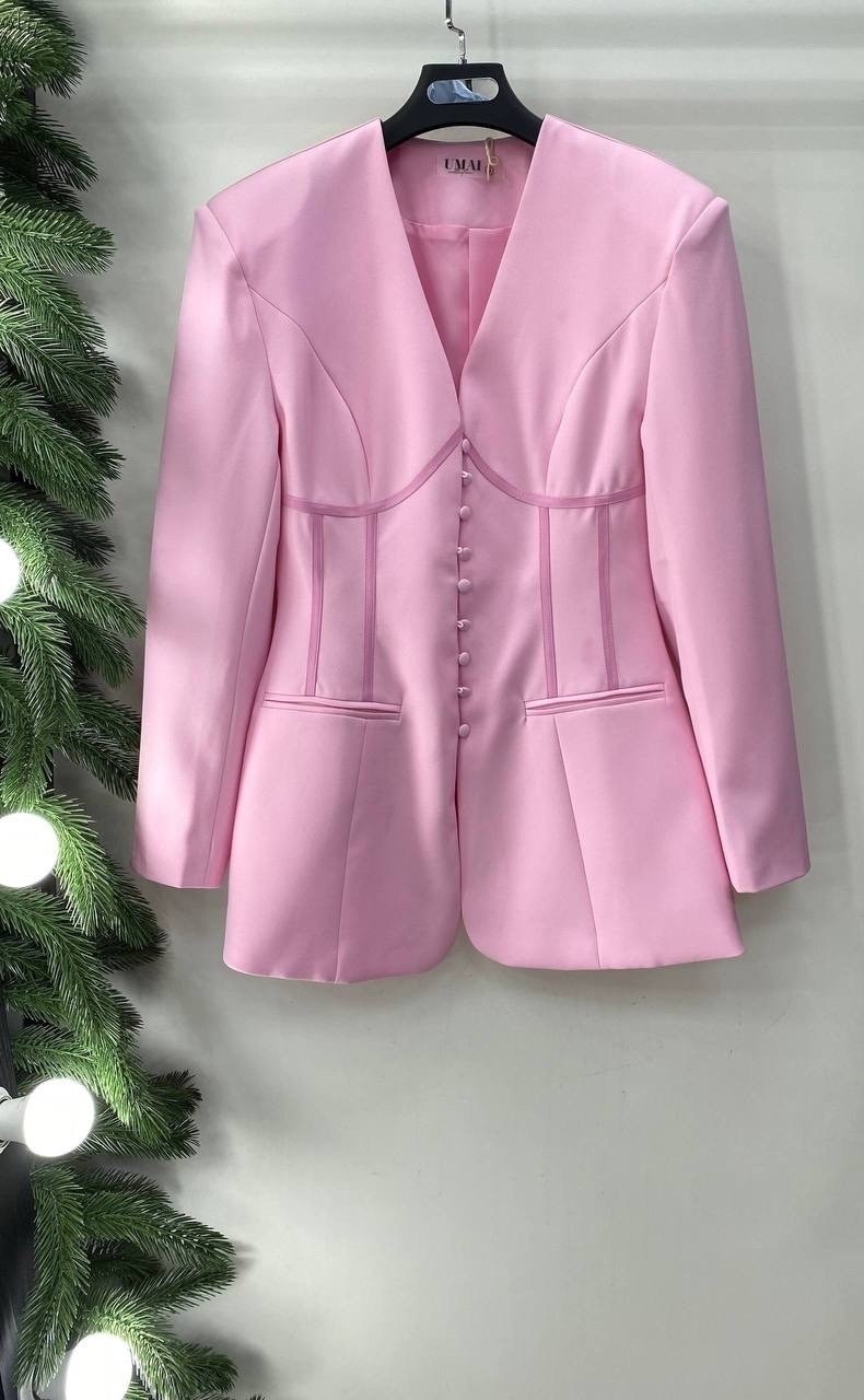 красное платье с пиджаком,платье-пиджак красного цвета,платье пиджак,женский костюм,пиджак женский