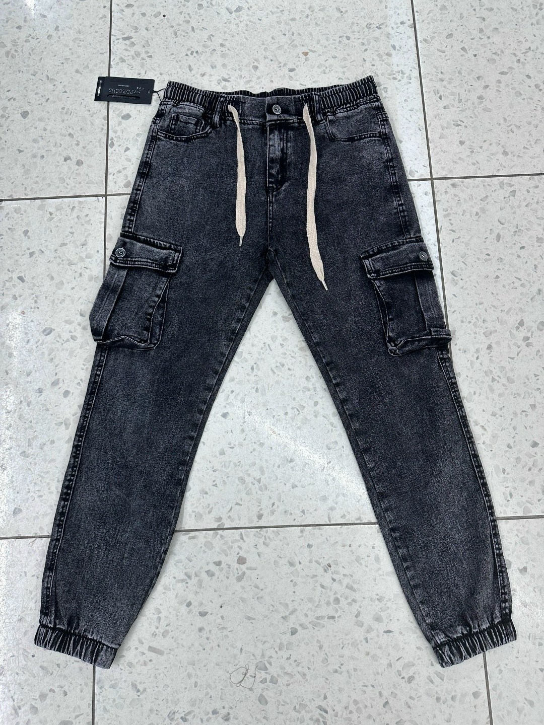 мужские джинсы,джоггеры джинсовые,джинсовые брюки карго,джинсы карго мужские,джинсы с карманами