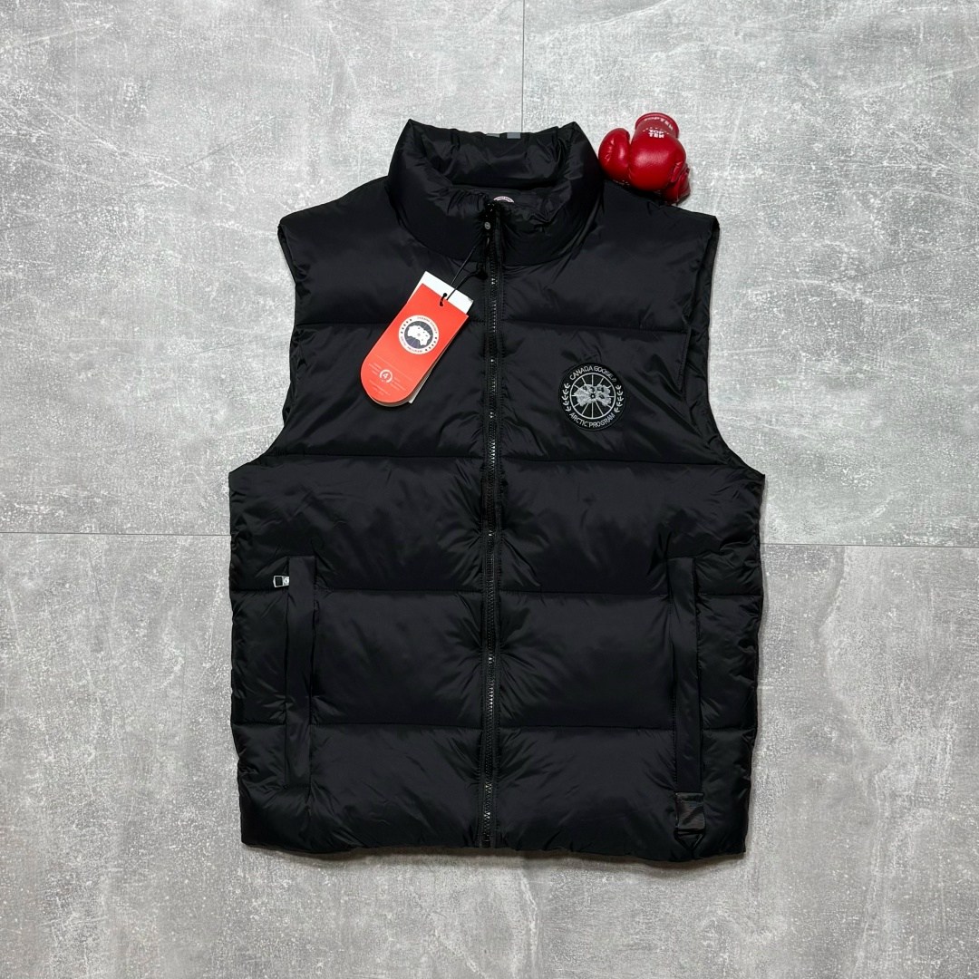 жилет canada goose,жилет canada goose мужской синий,жилет canada goose мужской,пуховой жилет,canada goose мужской тёмно-синий жилет garson vest