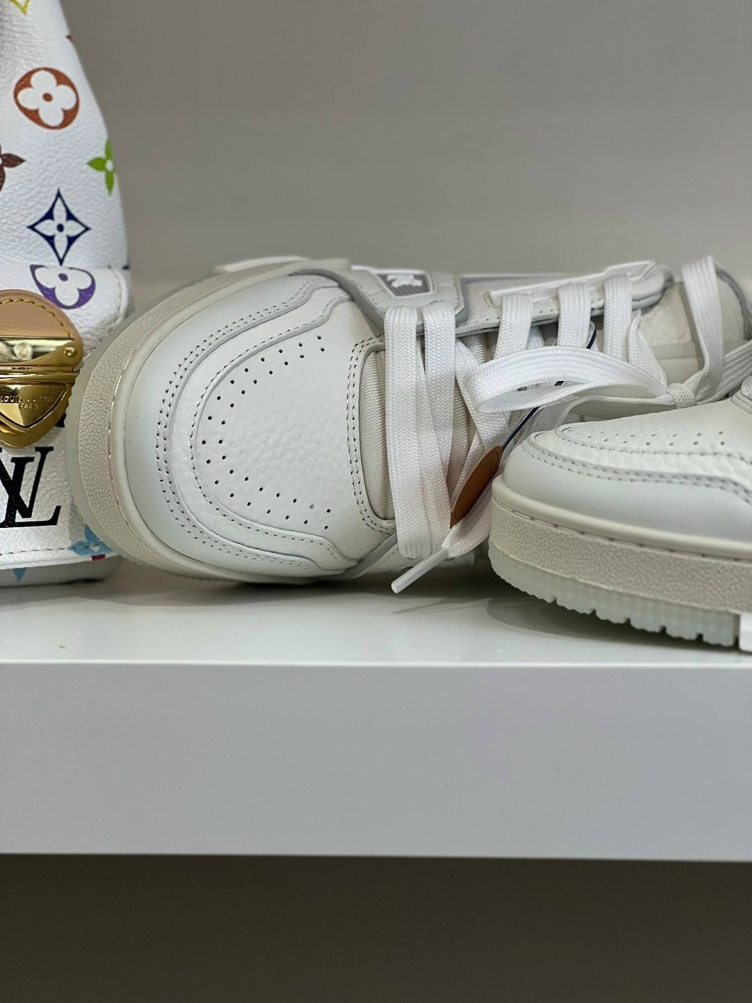 кроссовки louis vuitton trainer,кроссовки луи виттон trainer мужские,кроссовки луи виттон trainer белый,кроссовки луи виттон,кроссовки louis vuitton