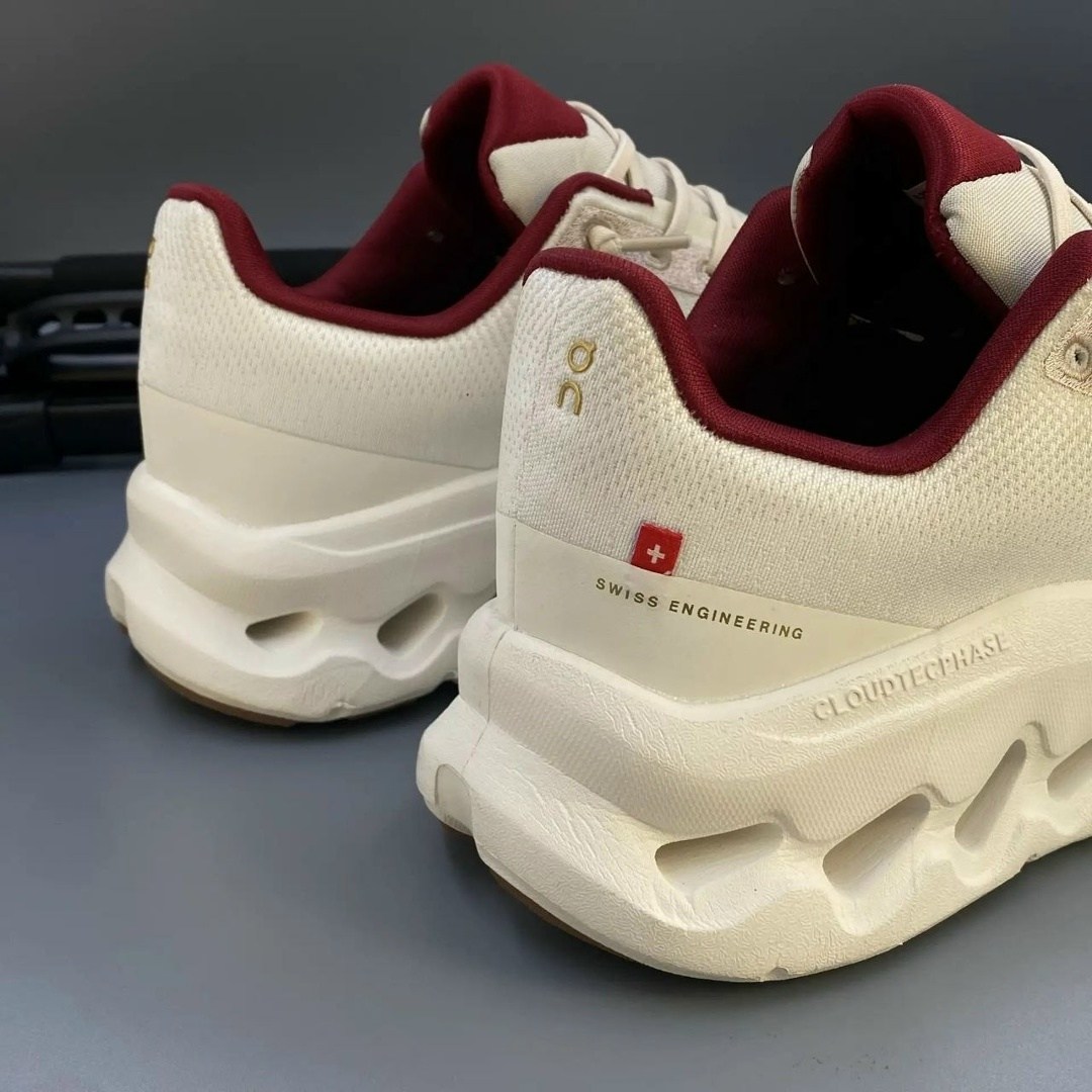 кроссовки on,спортивная ,низкие кроссовки,кроссовки женскиe,кроссовки