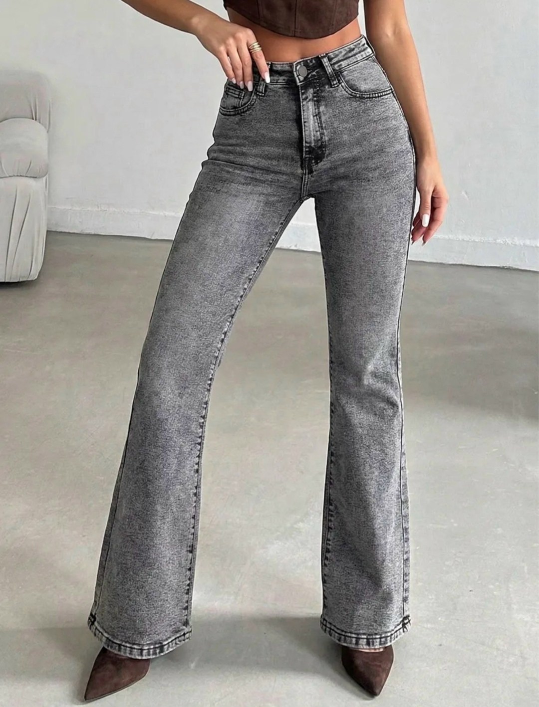 женские джинсы клеш,женские джинсы,мода модная,стиль одежды