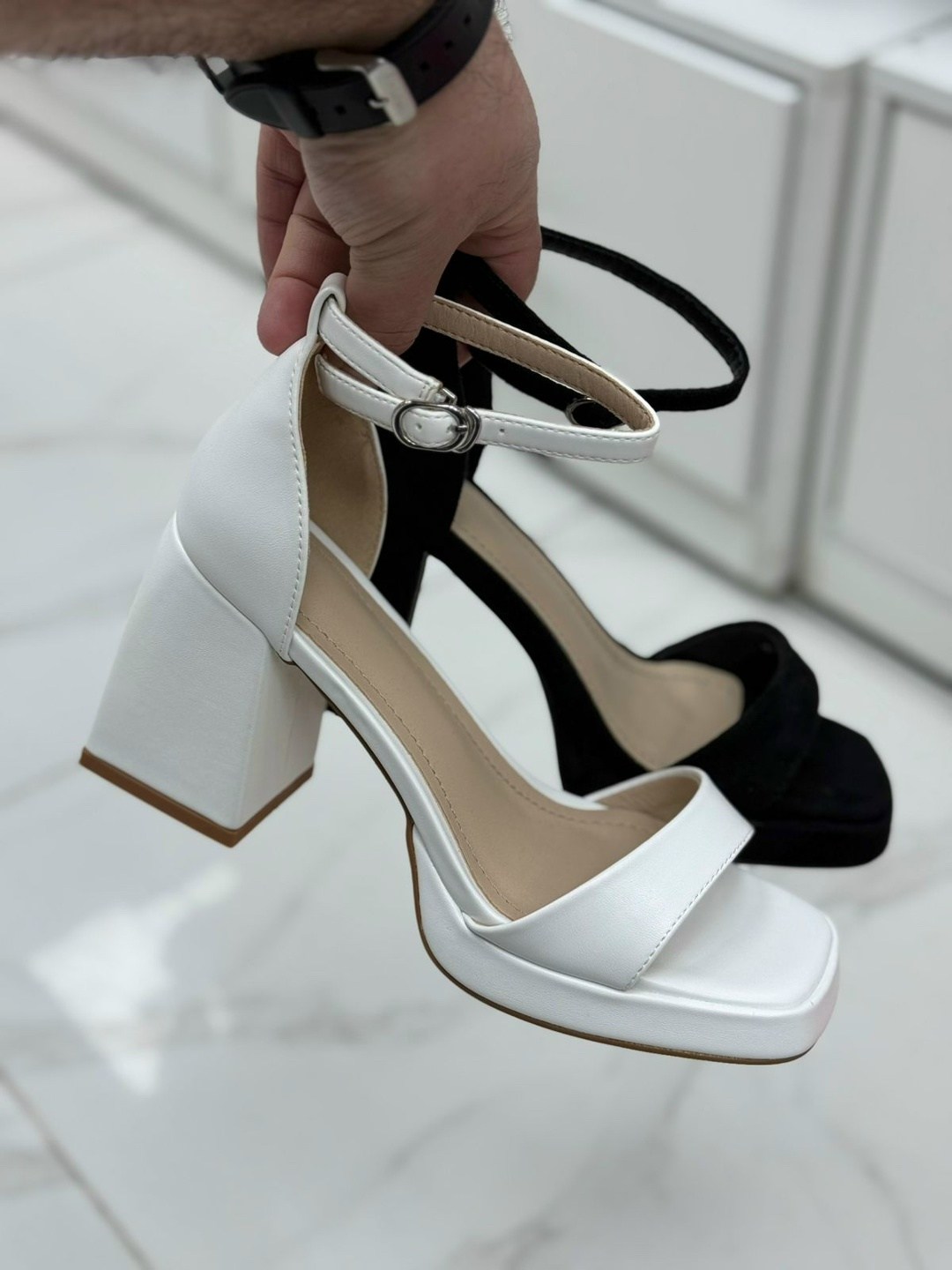 каблуки босоножки,босоножки женские,закрытые босоножки,босоножки на платформе,босоножки на каблуке туфли
