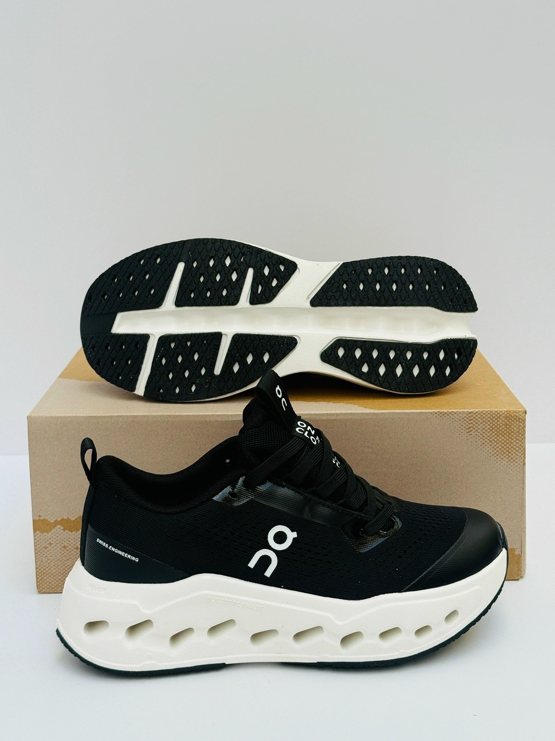 женские кроссовки,кроссовки on,кроссовки мужские женские,кроссовки мужские,черные кроссовки