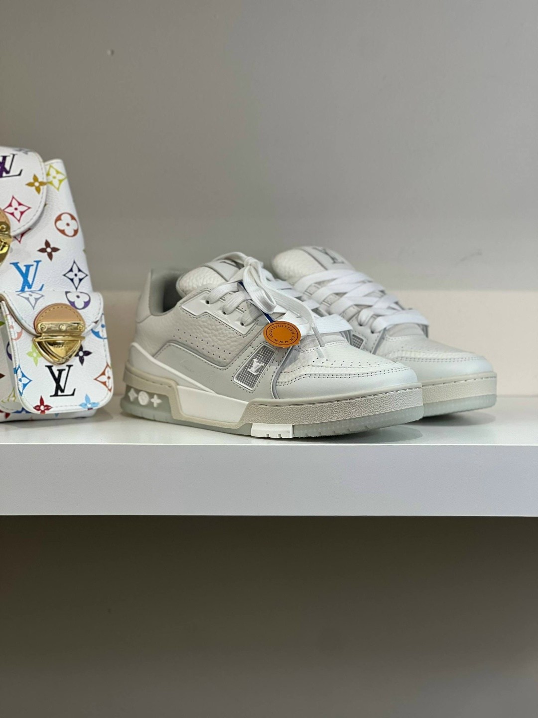 кроссовки louis vuitton trainer,кроссовки луи виттон trainer мужские,кроссовки луи виттон trainer белый,кроссовки луи виттон,кроссовки louis vuitton