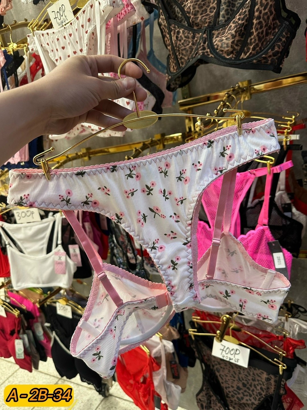 комплект нижнего белья,комплект нижнего белья женский,женская нижнее белье,белье нижнее,комплект белья женский