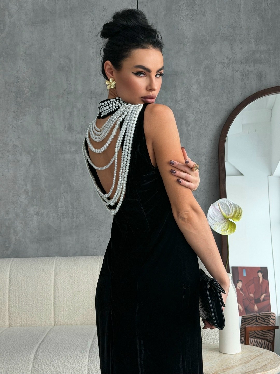 платье велюр,вечернее платье,платье бархат,черное бархатное платье,бархатные платья