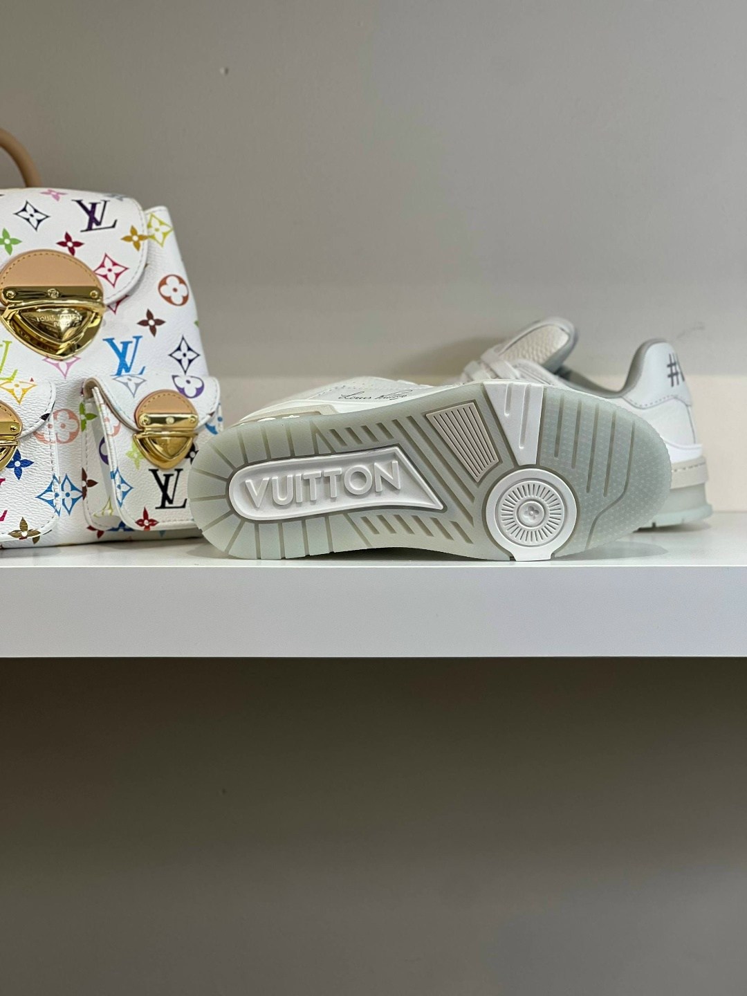 кроссовки louis vuitton trainer,кроссовки луи виттон trainer мужские,кроссовки луи виттон trainer белый,кроссовки луи виттон,кроссовки louis vuitton