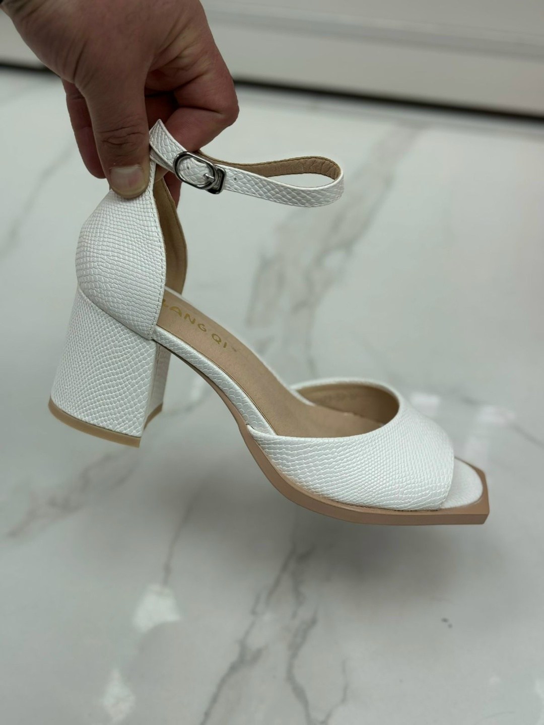 каблуки босоножки,босоножки женские,закрытые босоножки,босоножки на платформе,босоножки на каблуке туфли