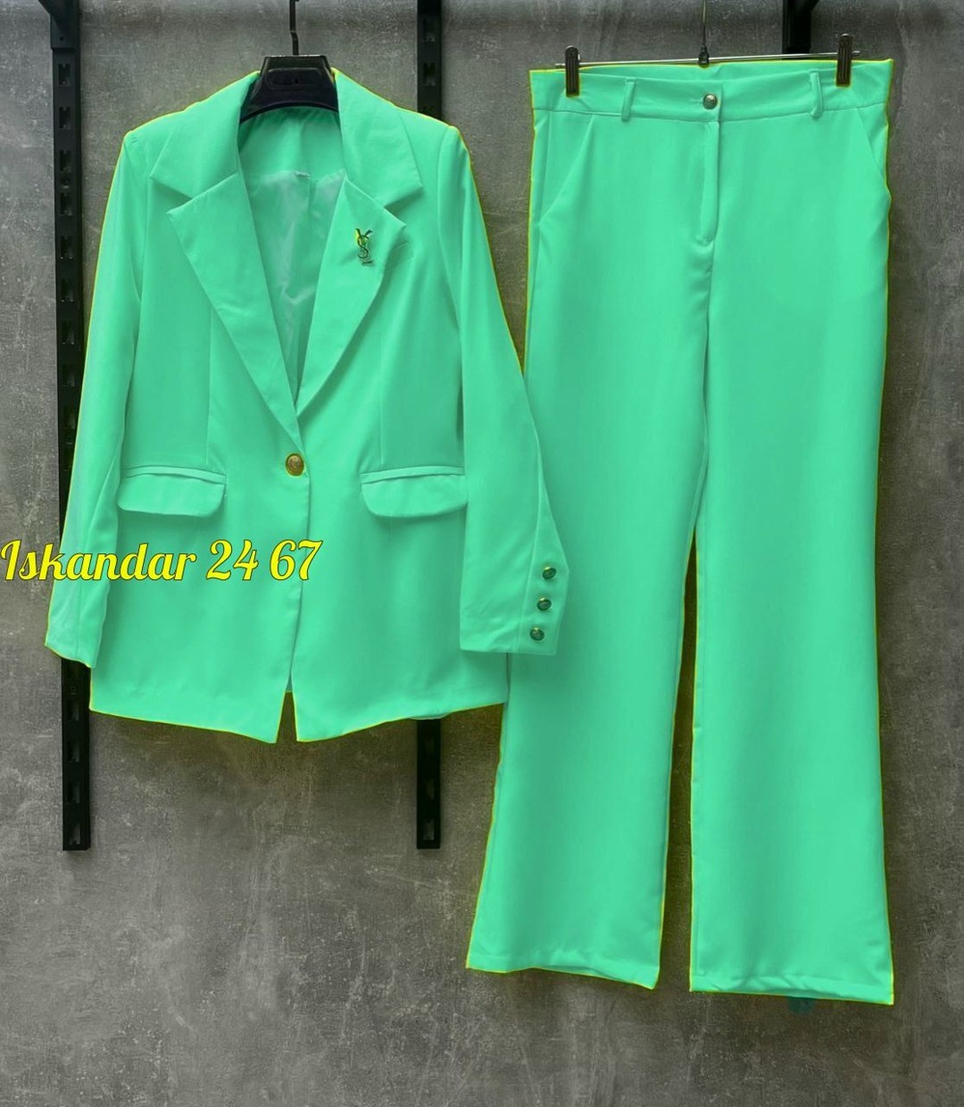 костюм брючный женский,костюм с брюками,женские костюмы,костюм модный,костюм брючной