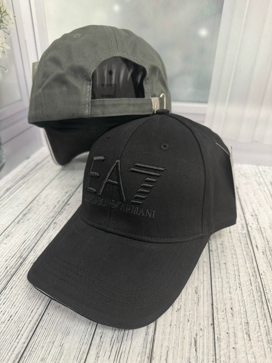 ea7 emporio armani бейсболка с вышитым логотипом черный,кепка ea7 emporio armani,бейсболки армани мужские,бейсболка ea7 мужская,бейсболка 245091 cc980 ea7 emporio armani черный