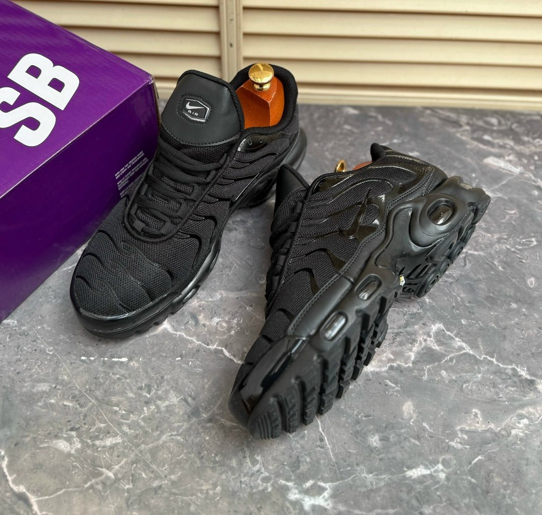 nike air max tn plus black,кроссовки nike air max "tn plus",кроссовки nike air max tn plus мужские,nike air max tn plus,кроссовки nike air max plus