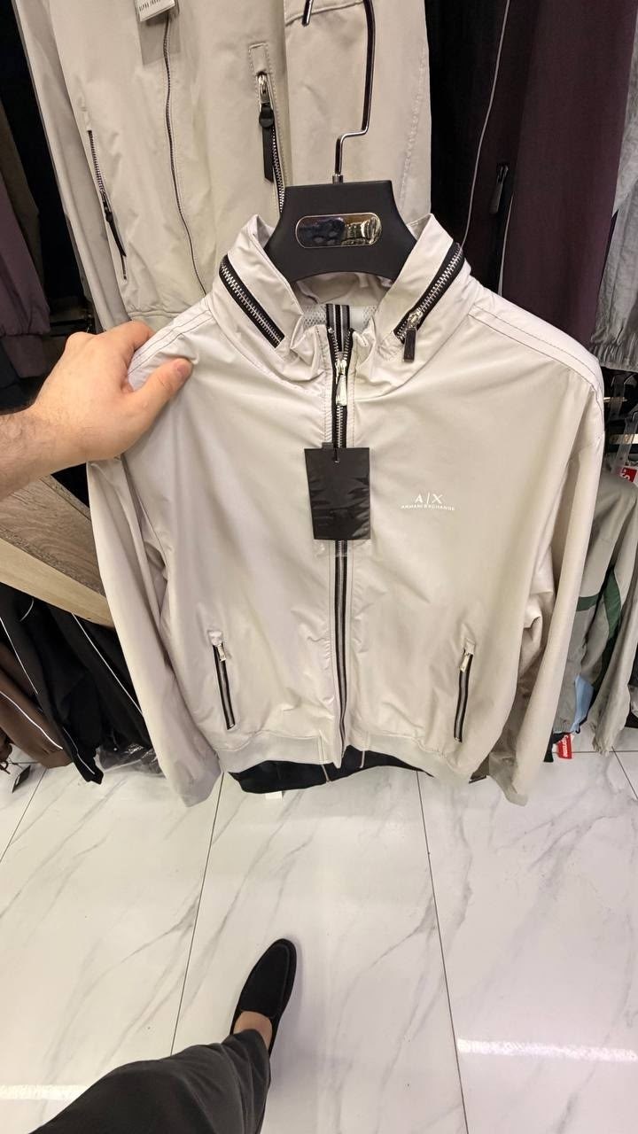 куртка демисезонная hugo boss,hugo boss куртка,мужская куртка hugo boss,бомбер хуго босс мужской,демисезонная куртка