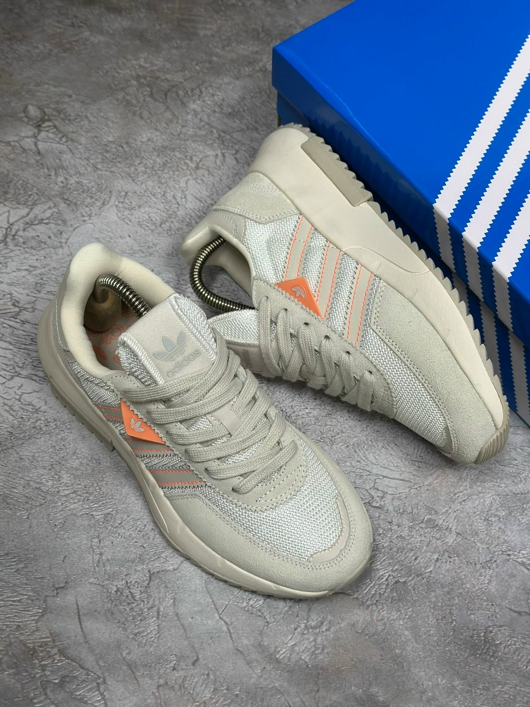 кроссовки женские adidas,кроссовки adidas,кроссовки adidas retropy,кроссовки adidas retropy e 5,кроссовки мужские adidas