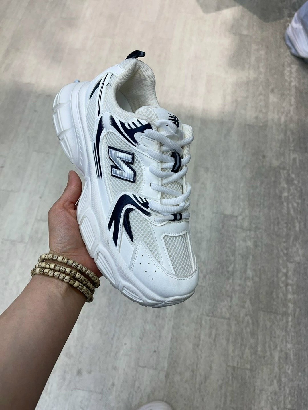 кроссовки,женские кроссовки,массивные кроссовки,повседневные кроссовки,модные кроссовки