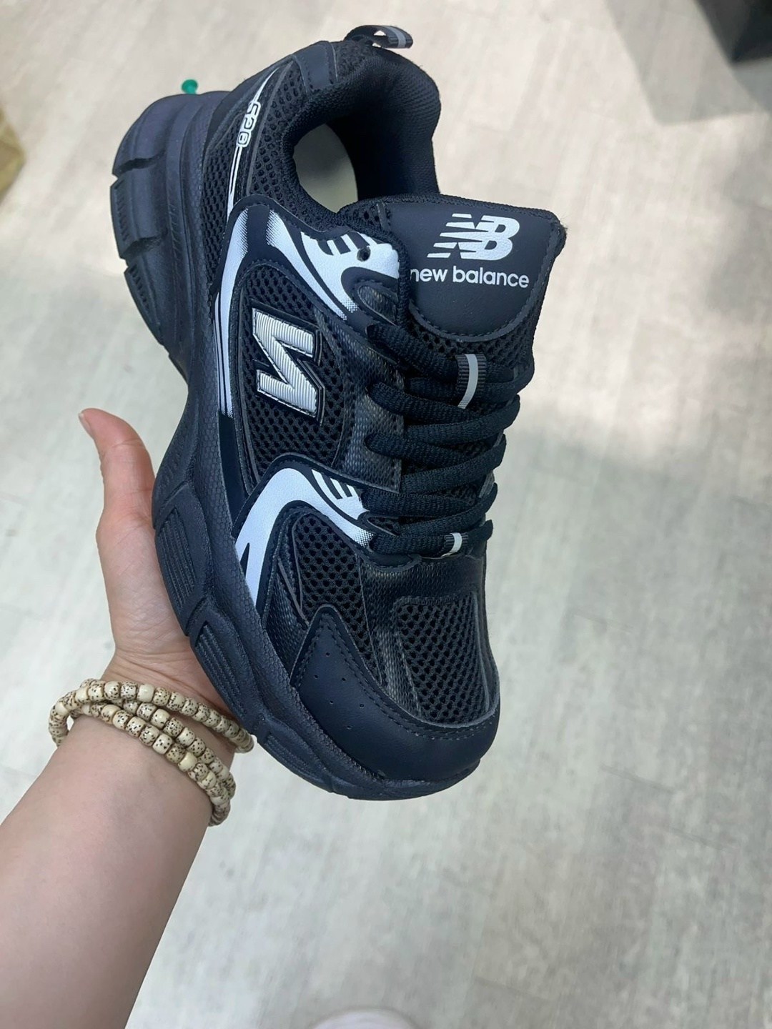 кроссовки,женские кроссовки,массивные кроссовки,повседневные кроссовки,модные кроссовки