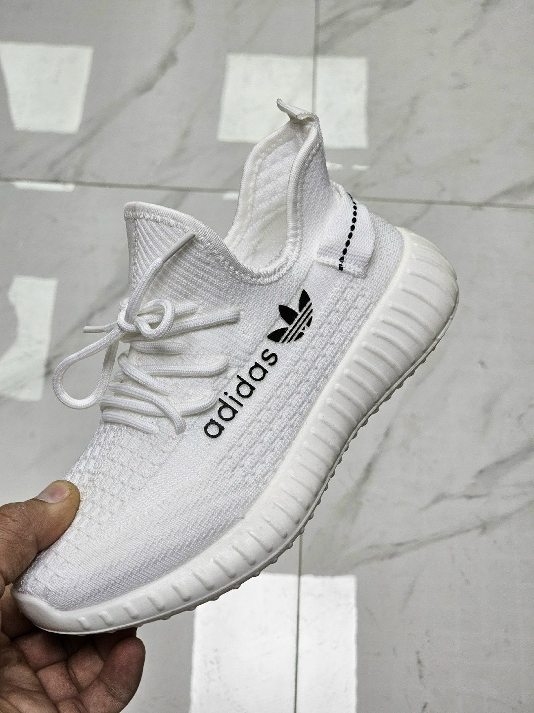 кроссовки,кроссовки изики женские настоящие,кроссовки изики,,женские кроссовки