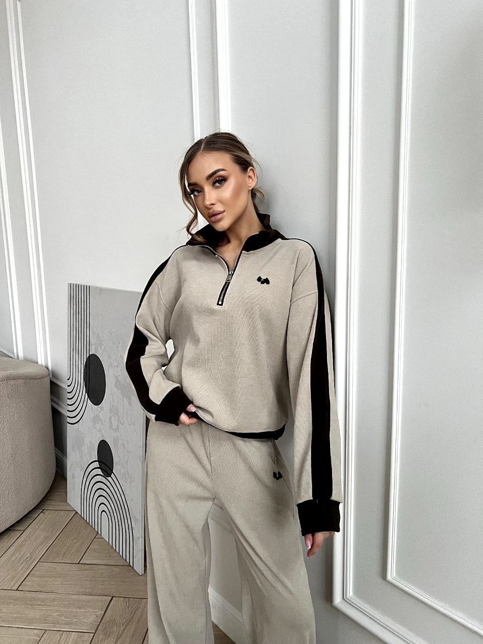 трикотажный костюм с брюками,костюм с брюками,костюм трикотажный,брючный костюм,костюм женский трикотажный