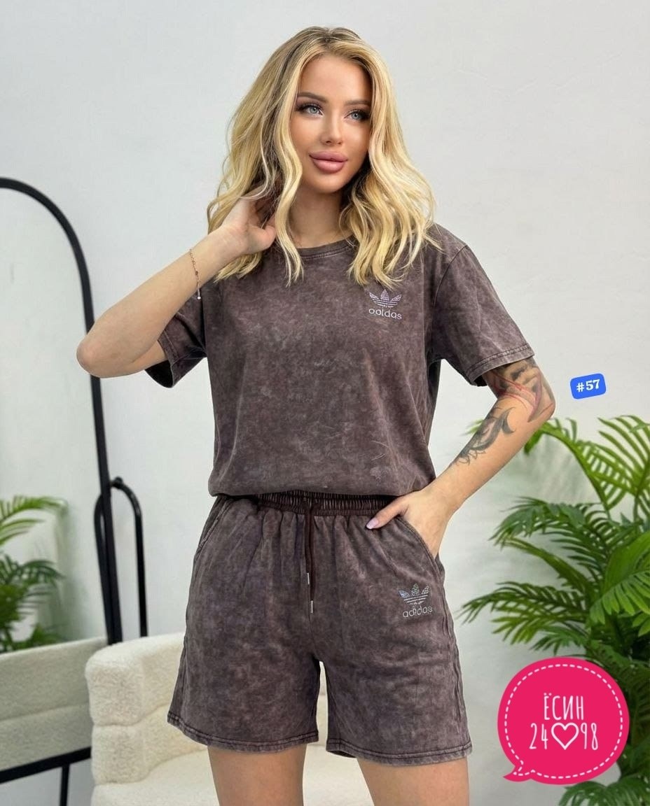 костюм тройка домашний женский велюр с шортами,костюм домашний велюровый с шортами,велюровый костюм с шортами,домашний костюм велюровый,женский костюм с шортами