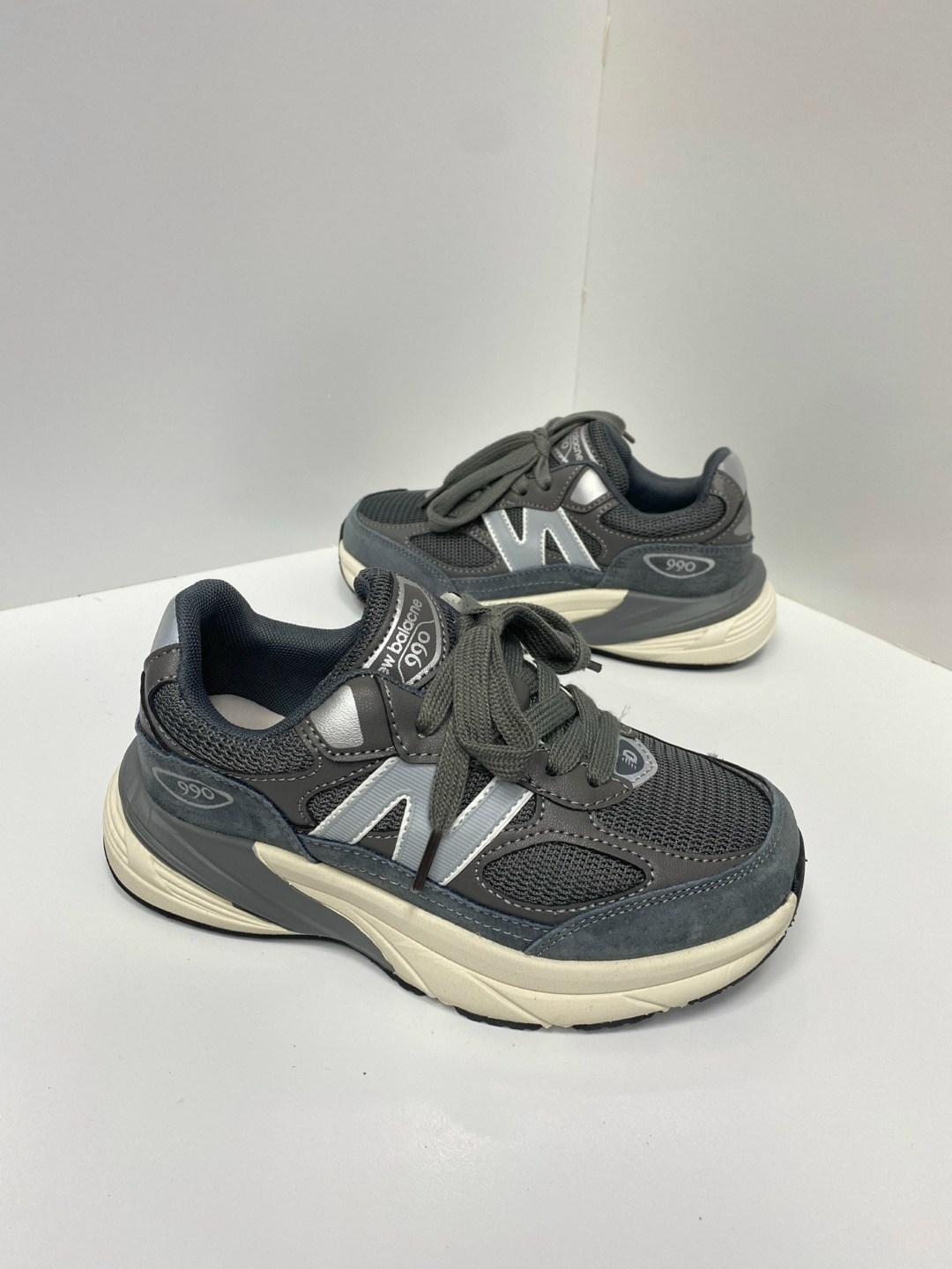 кроссовки new balance,кроссовки,new balance кроссовки женские,кроссовки new balance 2002 r,кроссовки женскиe