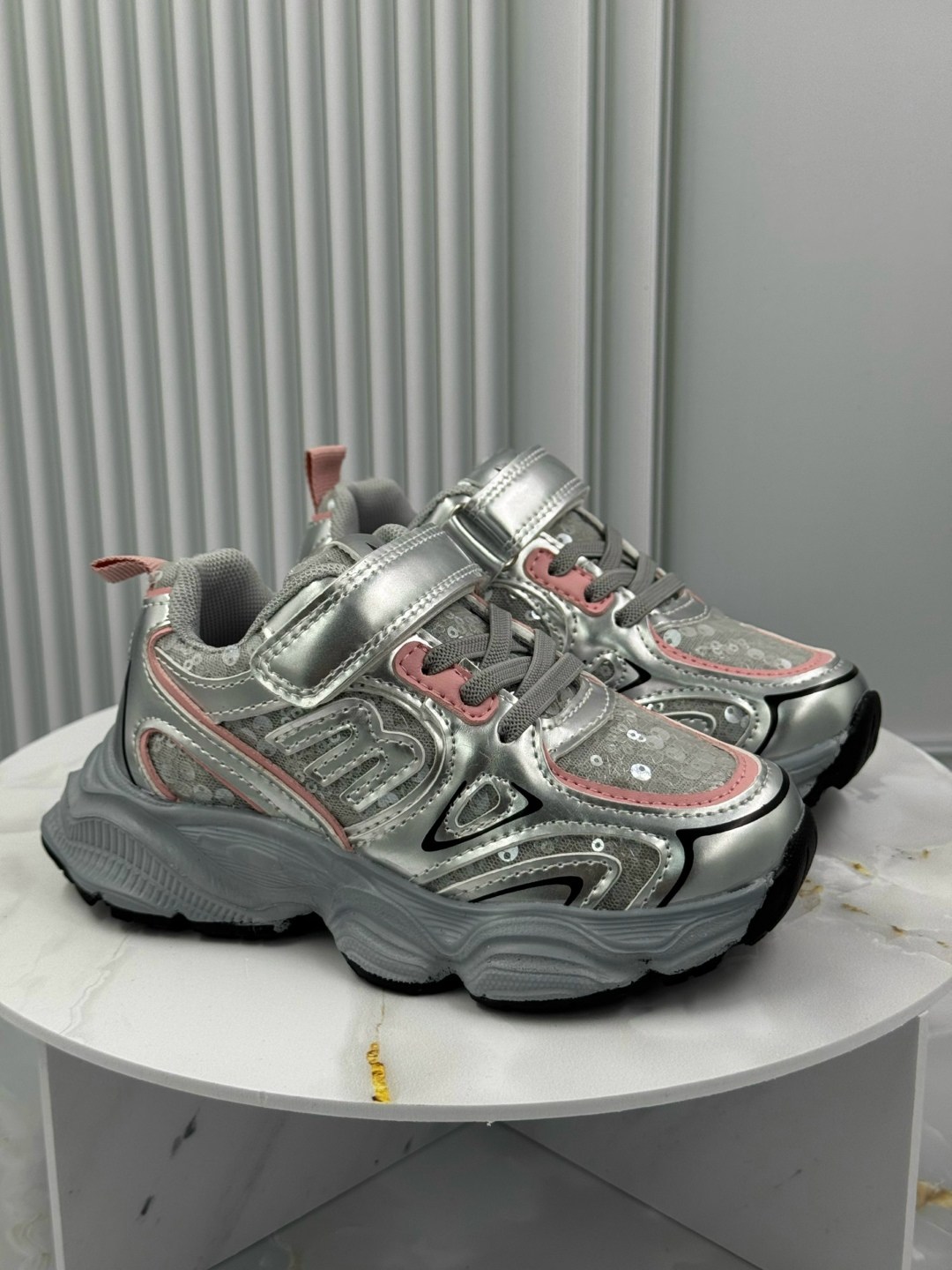 детские кроссовки,кроссовки женскиe,кроссовки,спортивная ,кроссовка