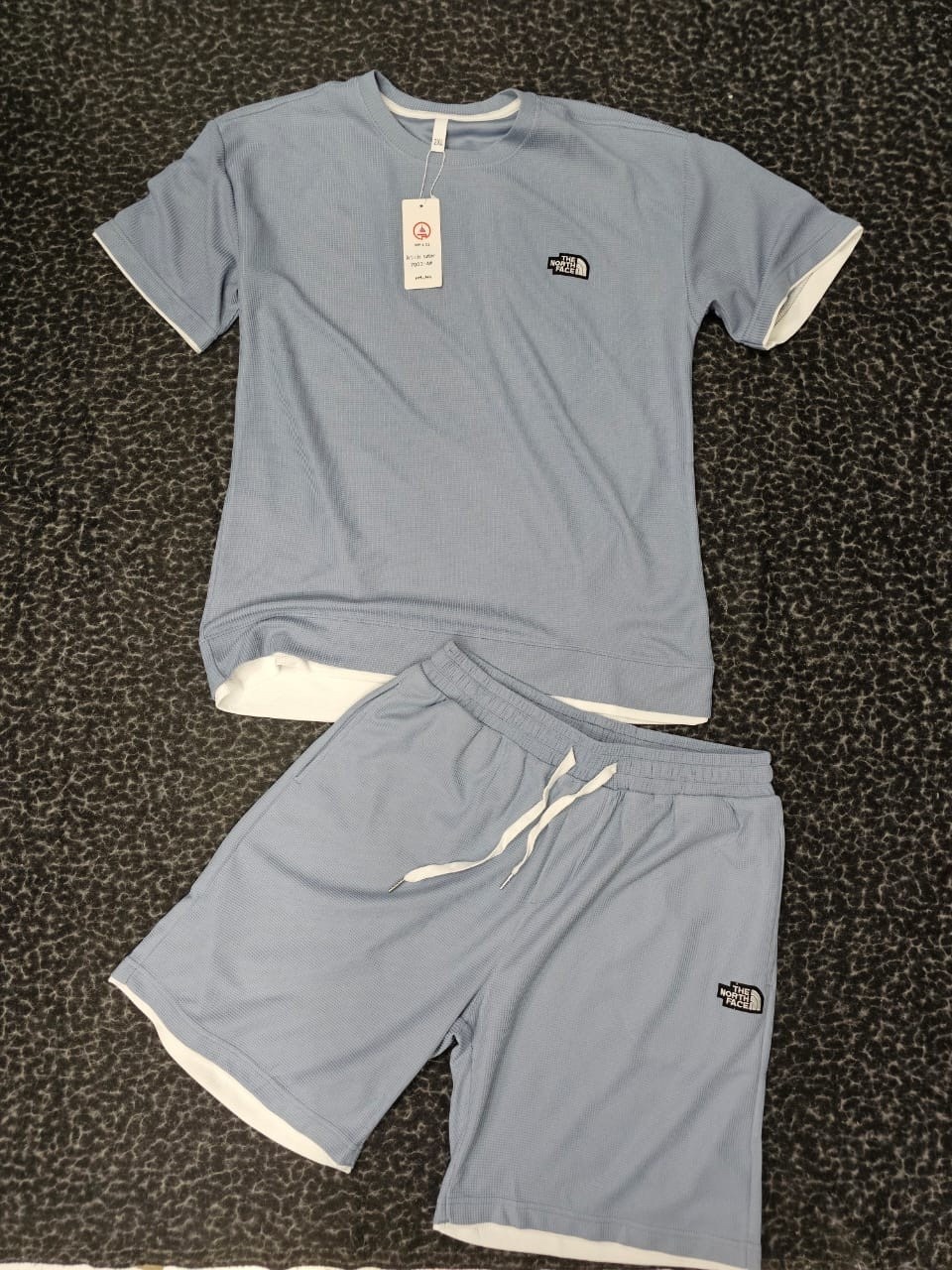 костюм мужской спортивный с шортами,летний спортивный костюм с футболкой и шортами,костюм спортивный мужской летний с шортами,мужской спортивный костюм с шортами и футболкой,спортивные костюм с шортам