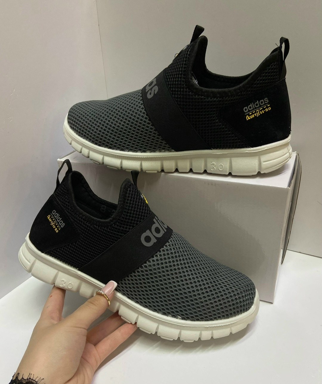 ,кроссовки adidas,кроссовки мужские adidas,спортивная ,кроссовки мужские adidas летние