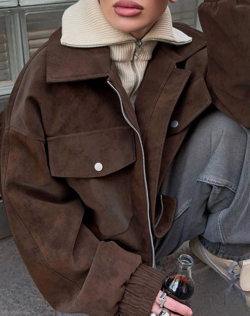 бомбер укороченный оверсайз замшевый куртка рабочего тренд saint shine,бомбер куртка оверсайз замшевый,замшевая куртка,бомбер кожаный замшевый куртка оверсайз,куртка из замши