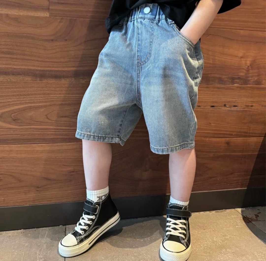 мужские джинсовые шорты,джинсовые шорты,шорты оверсайз,широкие шорты джинсовые,шорты свободные