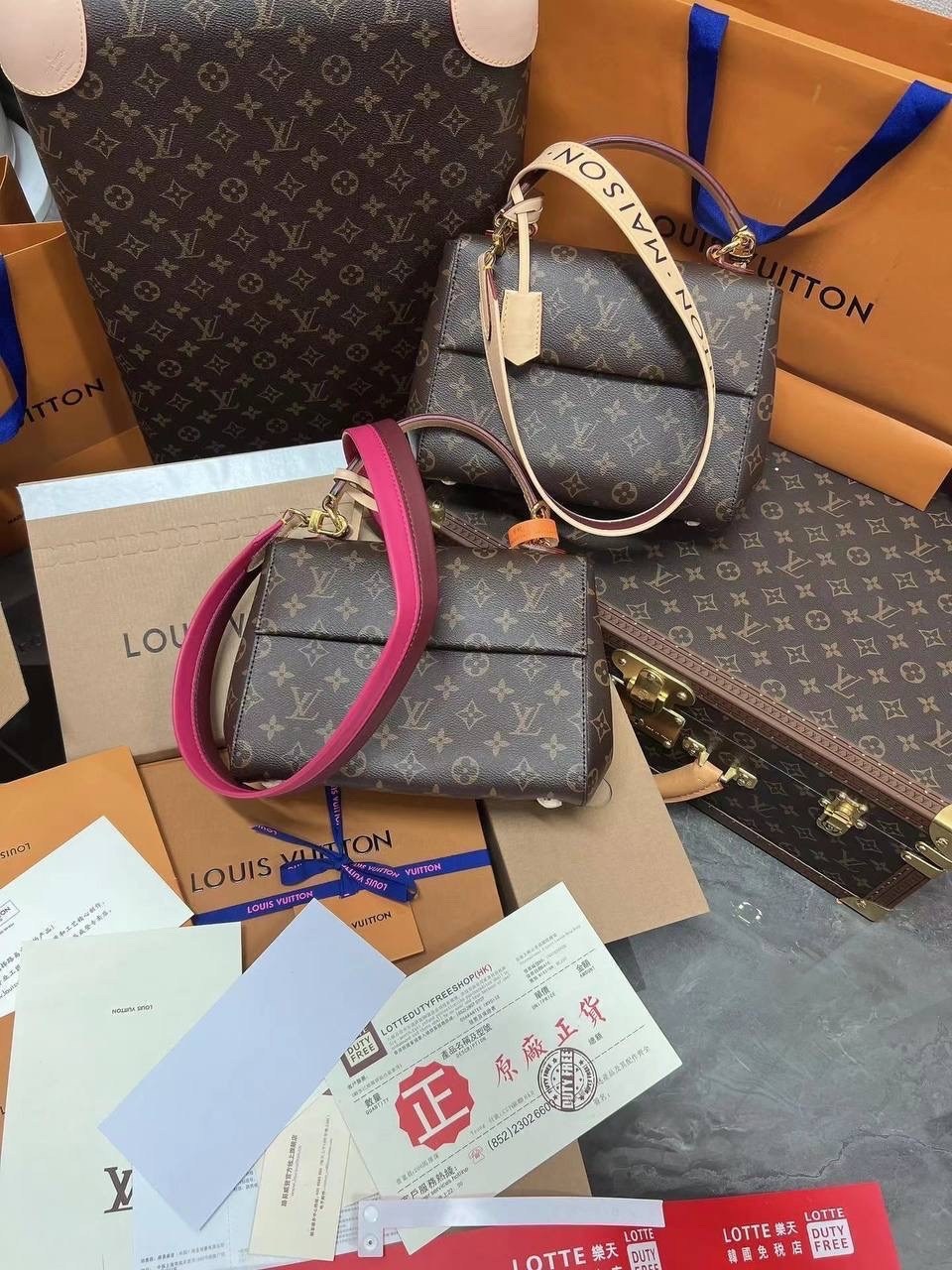 сумка женская louis vuitton,сумка луи виттон маленькая черная,сумки луи виттон,сумка мешок луи виттон,сумка женская louis vuitton 27-18 большой размер