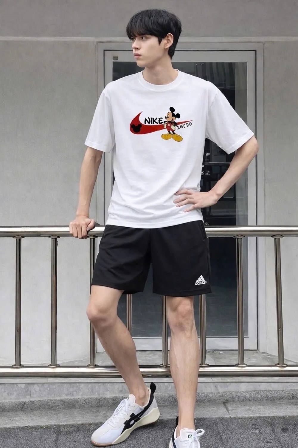 мужские спортивные шорты,футболка мужская adidas,мода мужская,мужской корейский стиль,спортивные шорты